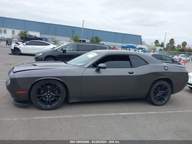 2C3CDZBT1JH138676 Dodge Challenger R/t Plus