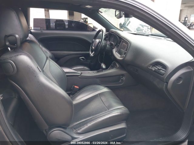 2C3CDZBT1JH138676 Dodge Challenger R/t Plus