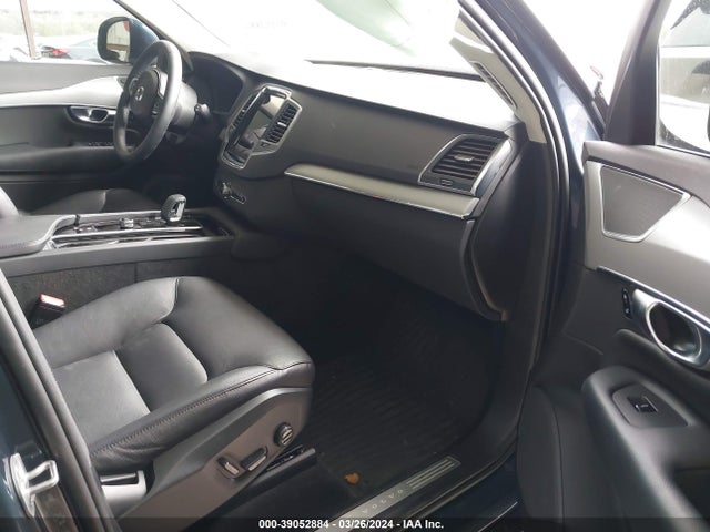 YV4L12PV4P1929438 Volvo Xc90 B5 Core