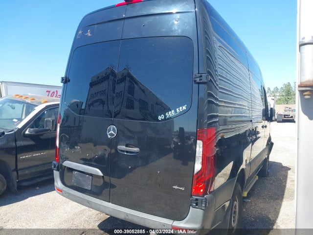 W1Z4EFVY8LP225824 Mercedes-Benz Sprinter 2500 Standard Roof V6