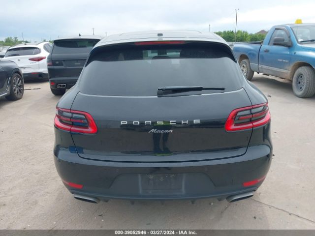 WP1AA2A53JLB09168 Porsche Macan Sport Edition