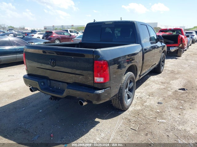 1C6RR6LT5JS245332 RAM 1500 Big Horn  4x2 5'7 Box