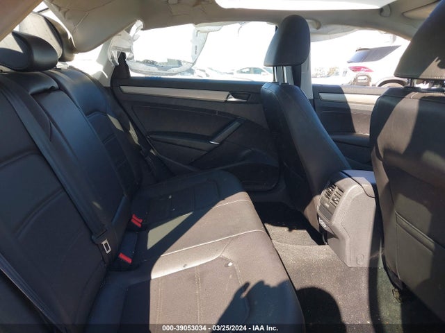 Volkswagen Passat 2.0t Se 2021 1VWSA7A38MC006248 Image 8