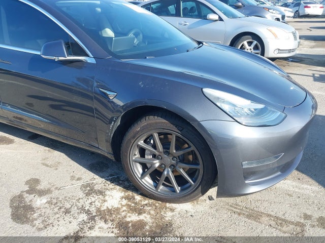 Tesla Model 3 Long Range/mid Range/standard Range/standard Range Plus 2019 5YJ3E1EA8KF400480 Image 18