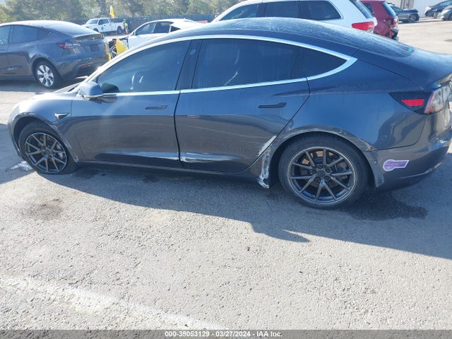 Tesla Model 3 Long Range/mid Range/standard Range/standard Range Plus 2019 5YJ3E1EA8KF400480 Image 6