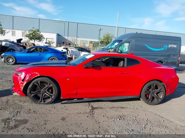 Chevrolet CAMARO 2SS 2018 1G1FG1R78J0136396 Image 14