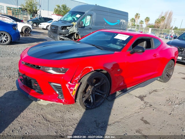 Chevrolet CAMARO 2SS 2018 1G1FG1R78J0136396 Image 2