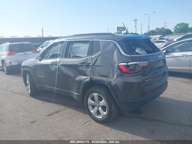 3C4NJDBB6MT517725 Jeep Compass Latitude 4x4