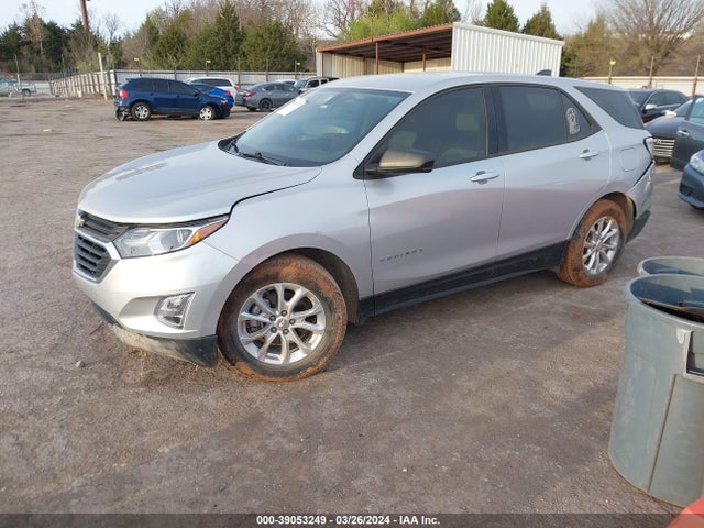 Chevrolet EQUINOX LS 2018 3GNAXHEV9JL387582 Image 2