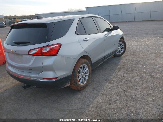 Chevrolet EQUINOX LS 2018 3GNAXHEV9JL387582 Image 4
