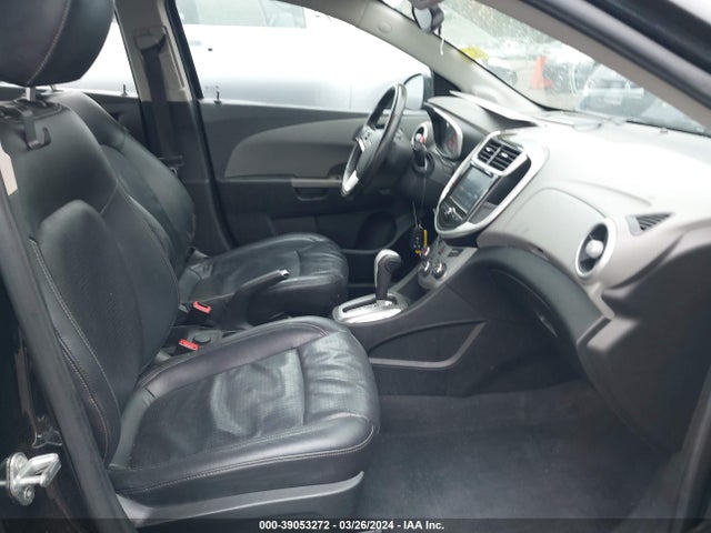Chevrolet Sonic Premier Auto 2017 1G1JF5SB2H4124279 Image 5