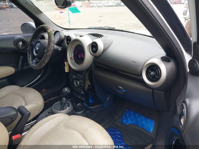 2011 MINI COOPER S COUNTRYMAN WMWZC5C57BWL53044 Photo 4