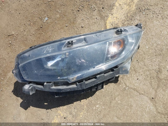 Honda Civic 2019 2HGFC2F64KH594701 Image 25