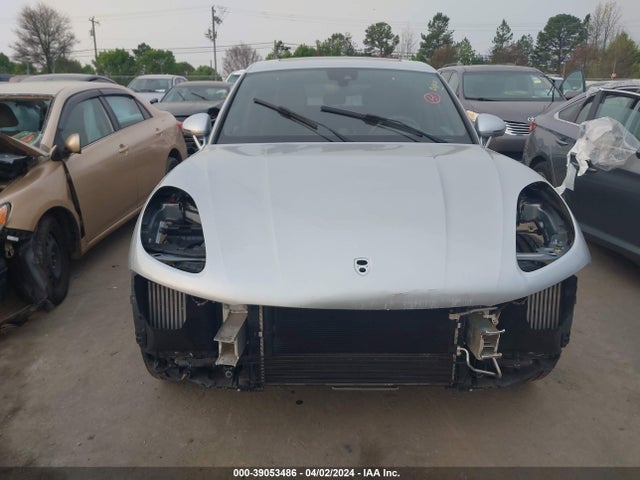 Porsche MACAN S 2018 WP1AB2A56JLB31873 Image 13