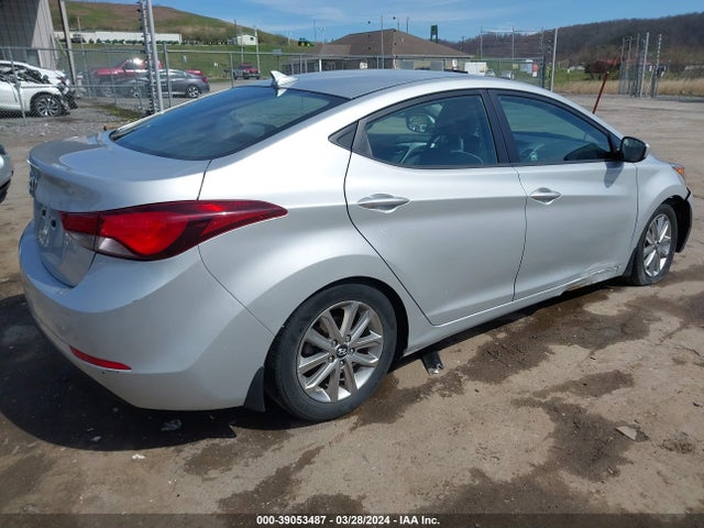 Hyundai ELANTRA SE 2015 5NPDH4AE1FH625627 Image 4