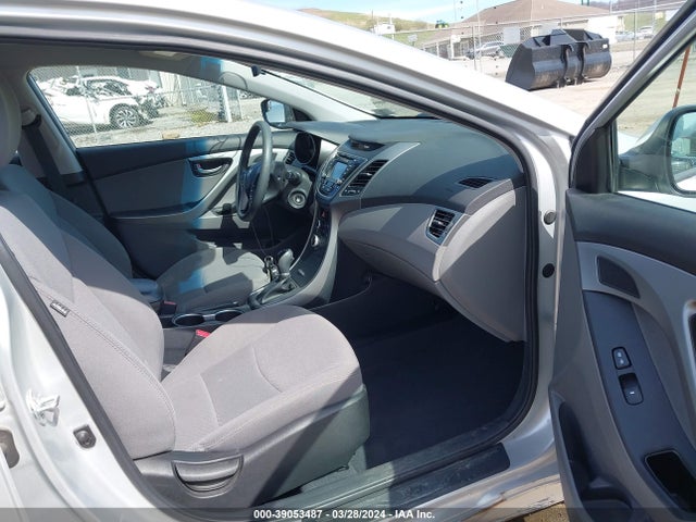 Hyundai ELANTRA SE 2015 5NPDH4AE1FH625627 Image 5