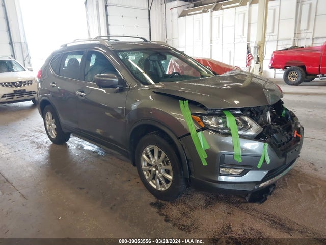 Nissan ROGUE SV 2017 5N1AT2MMXHC738107 головне зображення
