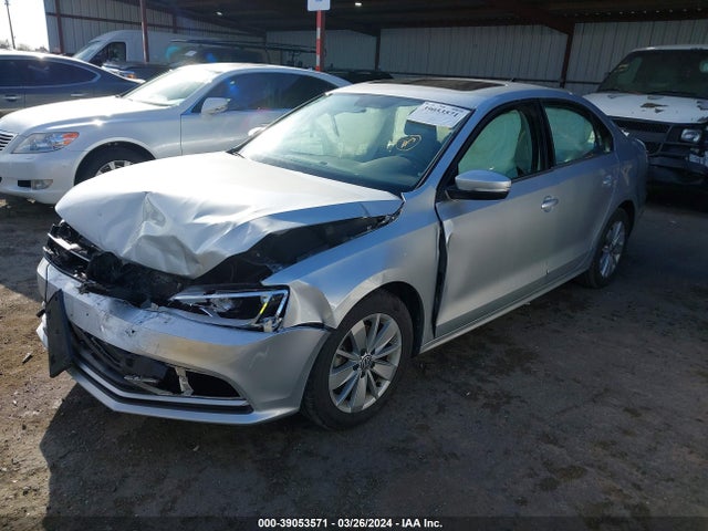 3VWLA7AJ1FM273610 Volkswagen Jetta 2.0l Tdi Se