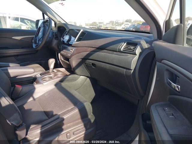 Honda Ridgeline Rtl-t 2018 5FPYK3F67JB006432 Image 5