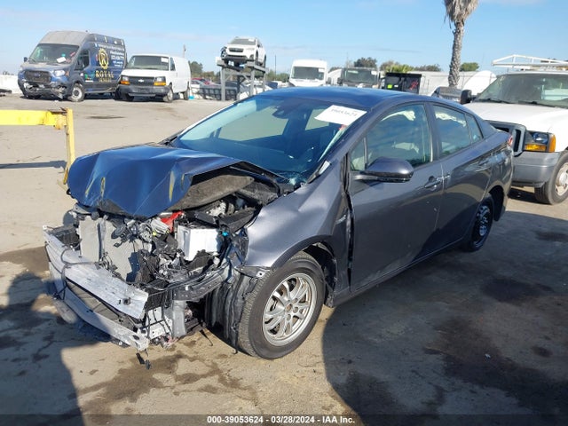 Toyota Prius Le 2022 JTDKAMFU8N3181121 Image 2
