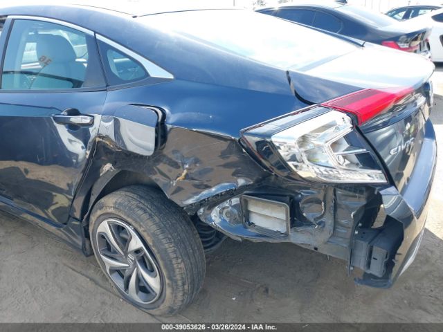 2HGFC2F65KH592875 Honda Civic Lx