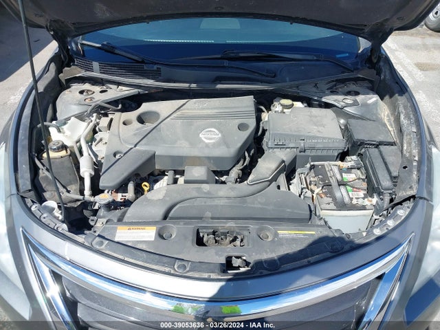 Nissan Altima 2.5 S 2015 1N4AL3AP0FN317058 Image 10