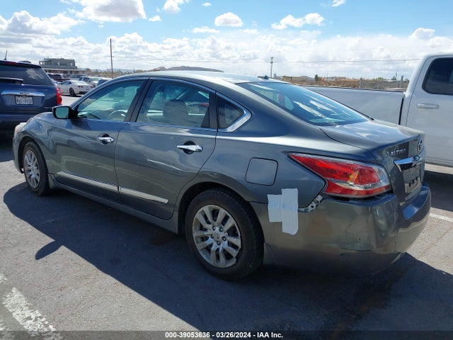 Nissan Altima 2.5 S 2015 1N4AL3AP0FN317058 Image 3