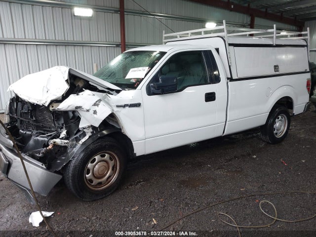 Ford F-150 Xl 2014 1FTMF1CM0EKG36661 Image 2