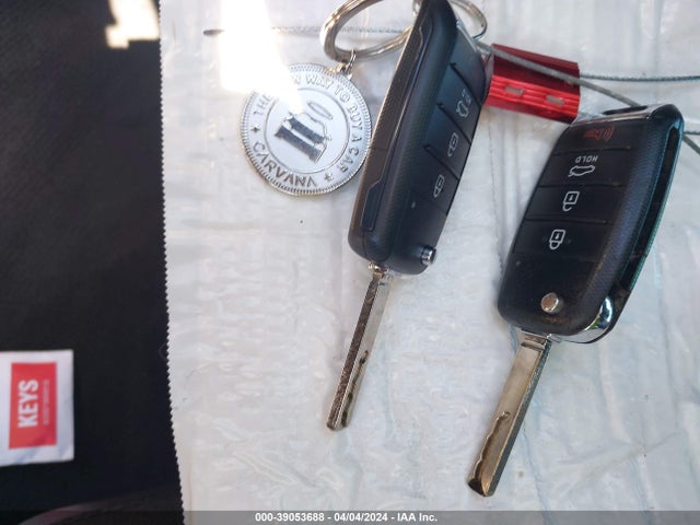 KIA Optima S 2018 5XXGT4L38JG188351 Image 11