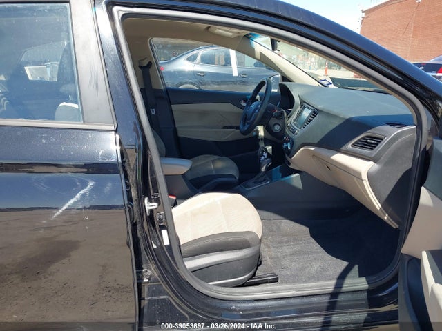 Hyundai Accent Sel 2018 3KPC24A32JE021884 Image 5