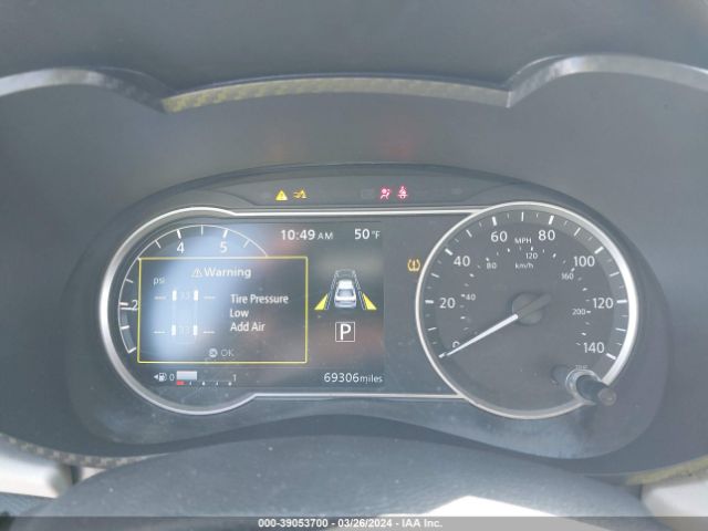 3N1CN8EV8ML829671 Nissan Versa Sv Xtronic Cvt