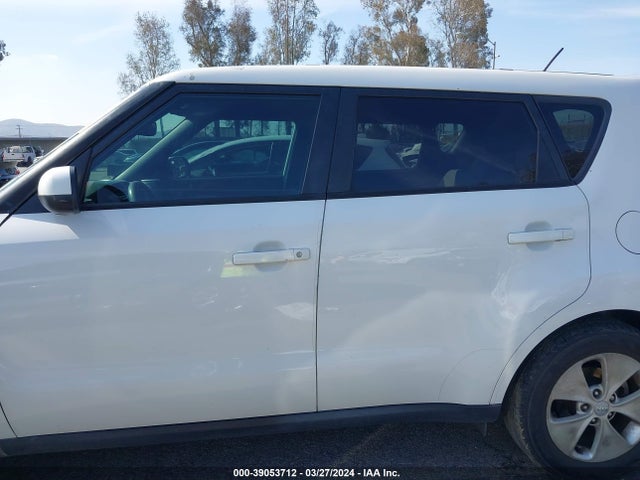 KIA Soul 2014 KNDJN2A21E7085060 Image 15