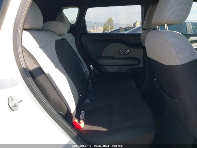 KIA Soul 2014 KNDJN2A21E7085060 Image 8