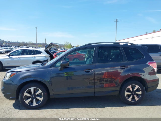 Subaru Forester 2.5i Premium 2018 JF2SJAGC9JH578176 Image 14