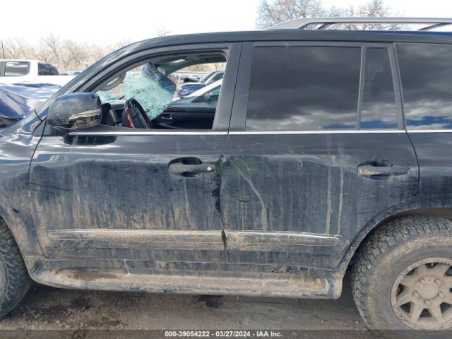 JTJHY7AX1F4184640 Lexus LX 570