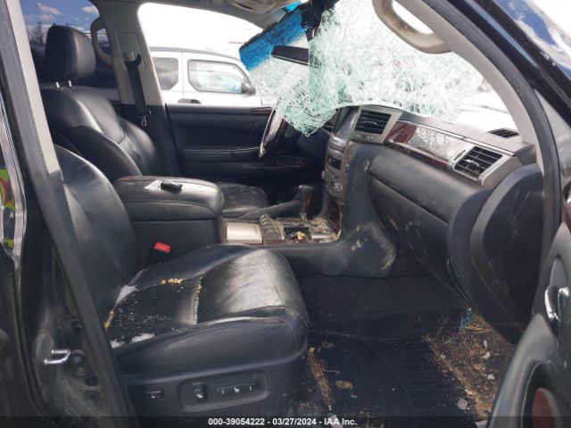 JTJHY7AX1F4184640 Lexus LX 570