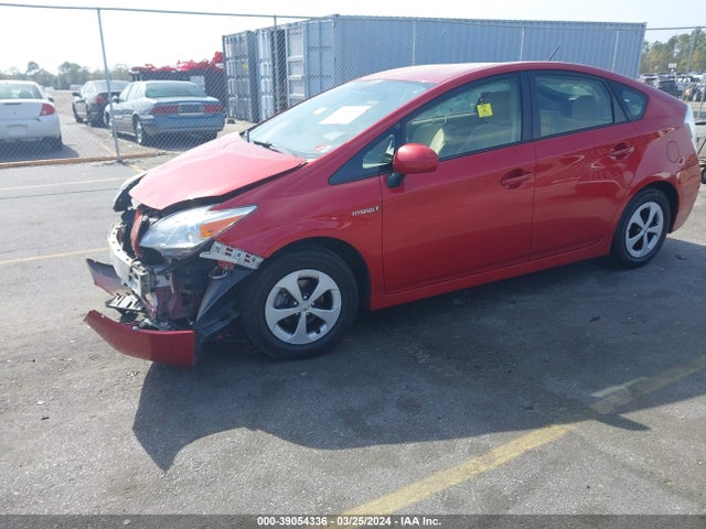 Toyota Prius Three 2015 JTDKN3DU4F0469223 Image 2