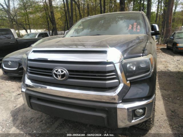 5TFRM5F18EX071132 Toyota Tundra Sr5 4.6l V8