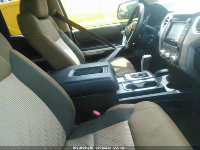 5TFRM5F18EX071132 Toyota Tundra Sr5 4.6l V8