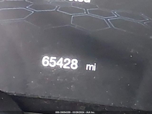 3C4NJCBB2JT468951 Jeep Compass Sun And Wheel Fwd