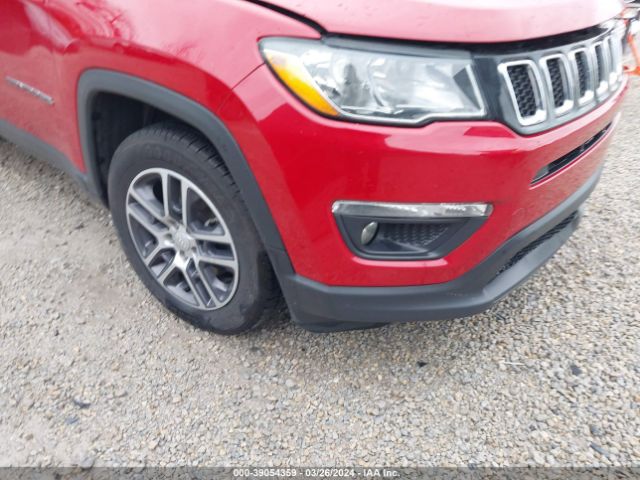 3C4NJCBB2JT468951 Jeep Compass Sun And Wheel Fwd