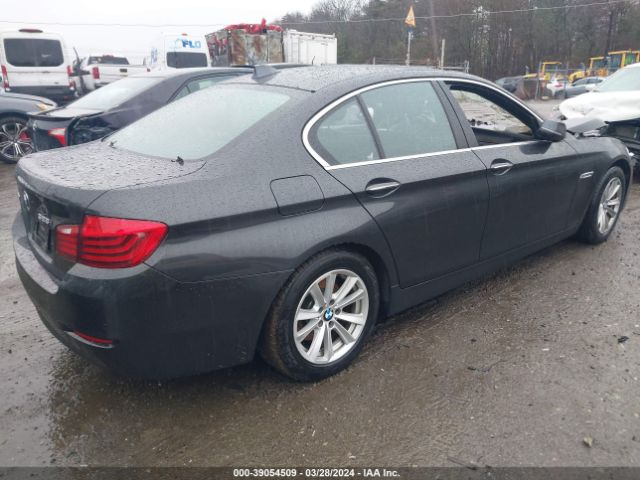 WBA5A7C5XFD628665 BMW 528i Xdrive