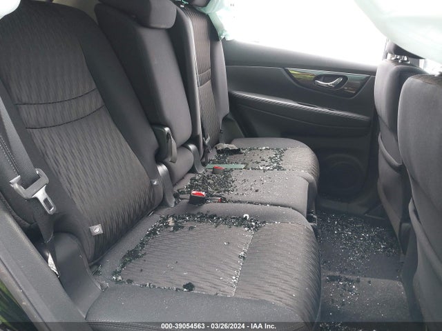 Nissan ROGUE SV 2019 5N1AT2MVXKC771043 Image 8
