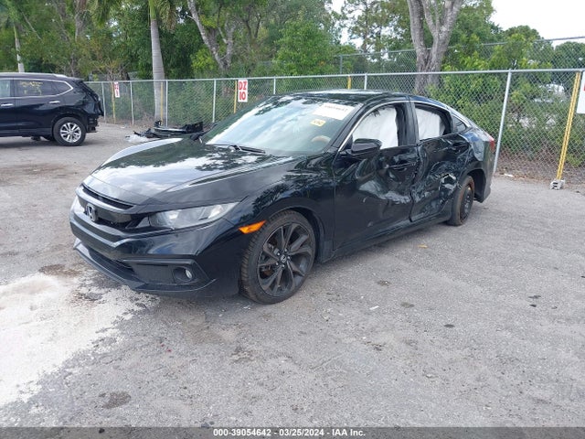 Honda Civic Sport 2019 19XFC2F80KE025856 Image 2