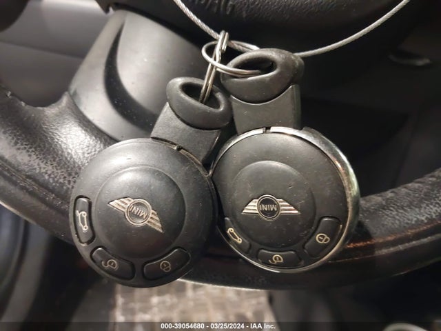 2012 MINI COOPER S WMWSV3C51CTY18159 Photo 10