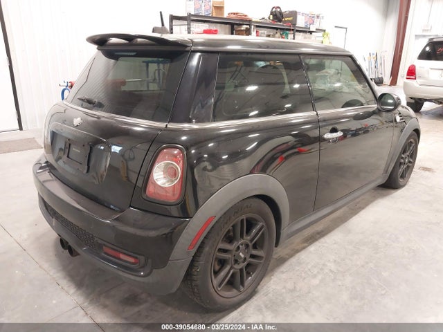 2012 MINI COOPER S WMWSV3C51CTY18159 Photo 3