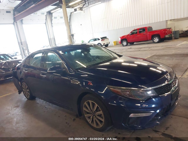 KIA OPTIMA EX 2019 5XXGU4L18KG371455 Image 13