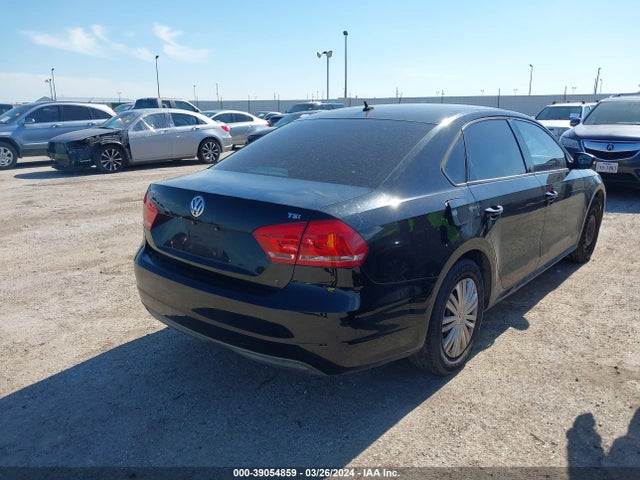 1VWAS7A30EC121159 Volkswagen Passat 1.8t S