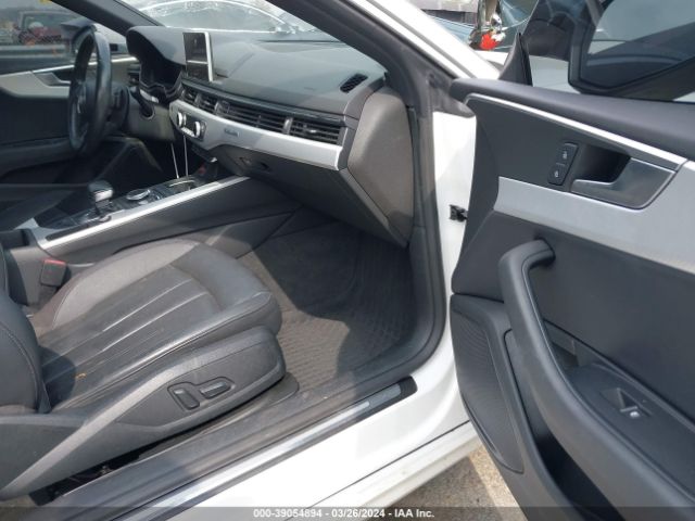 WAUPNAF59JA033807 Audi A5 2.0t Premium