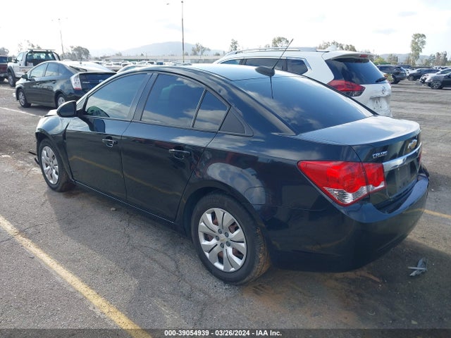 Chevrolet Cruze Ls Auto 2015 1G1PA5SG5F7284947 Image 3